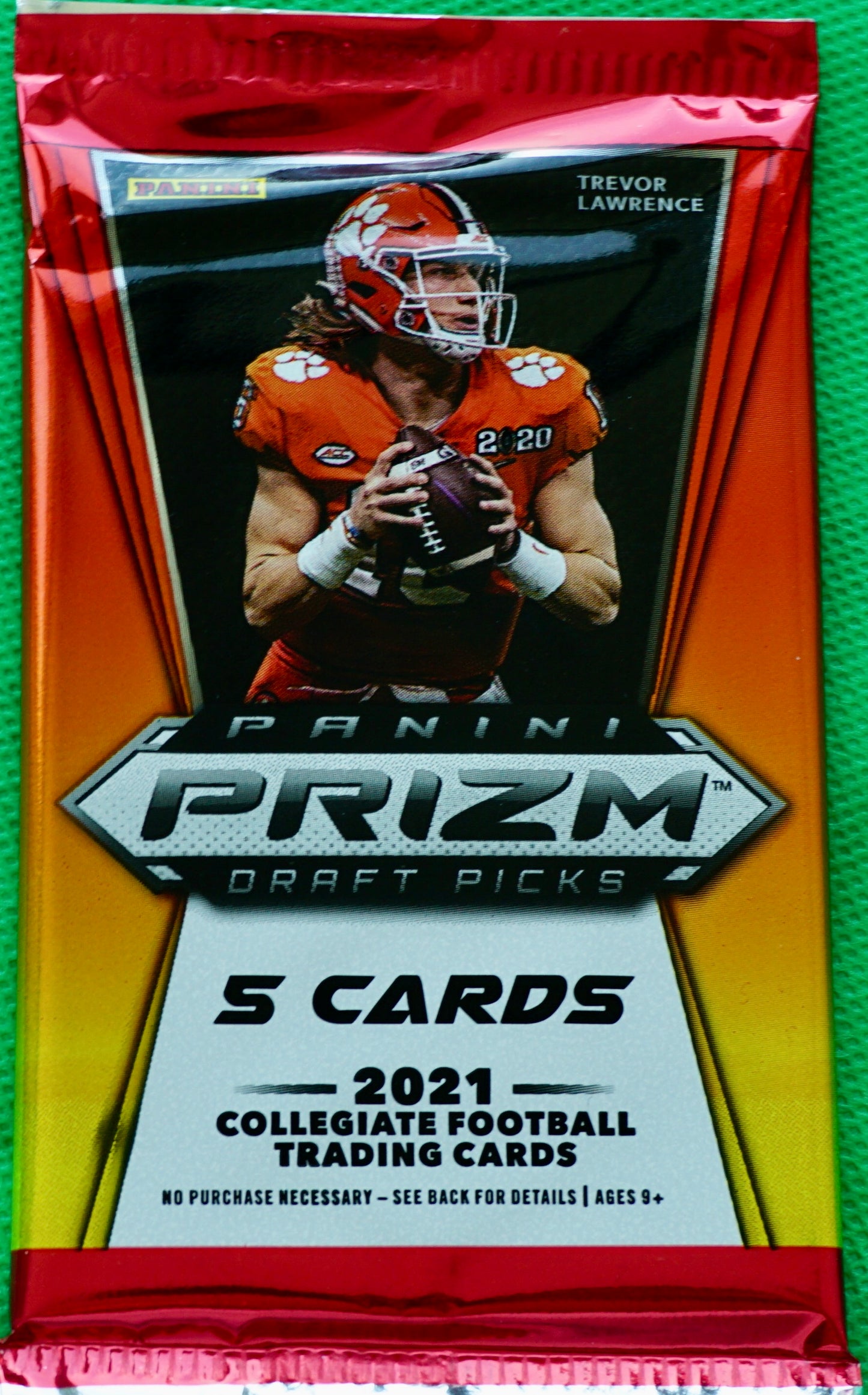 Panini Prizm 2021 Collegiate Football Trading Cards